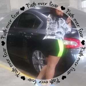 Meet your Posher, Toon